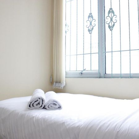 Deluxe & Cozy 4Br Galeri Ciumbuleuit Apartment By Travelio Μπαντούνγκ Εξωτερικό φωτογραφία
